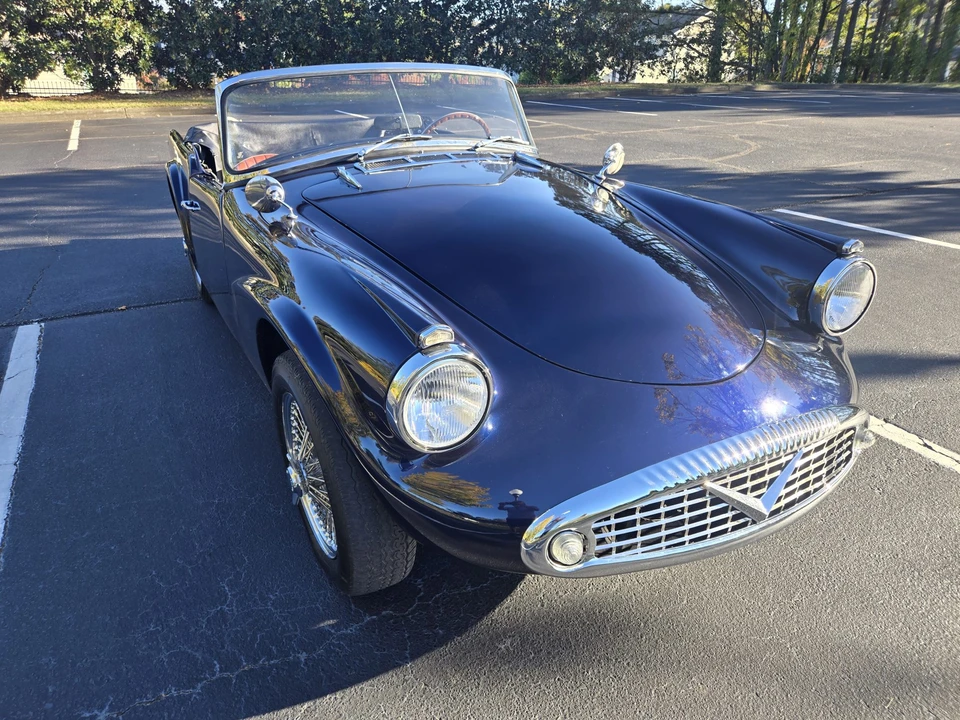 1960 Daimler SP250 - Image 4 of 31