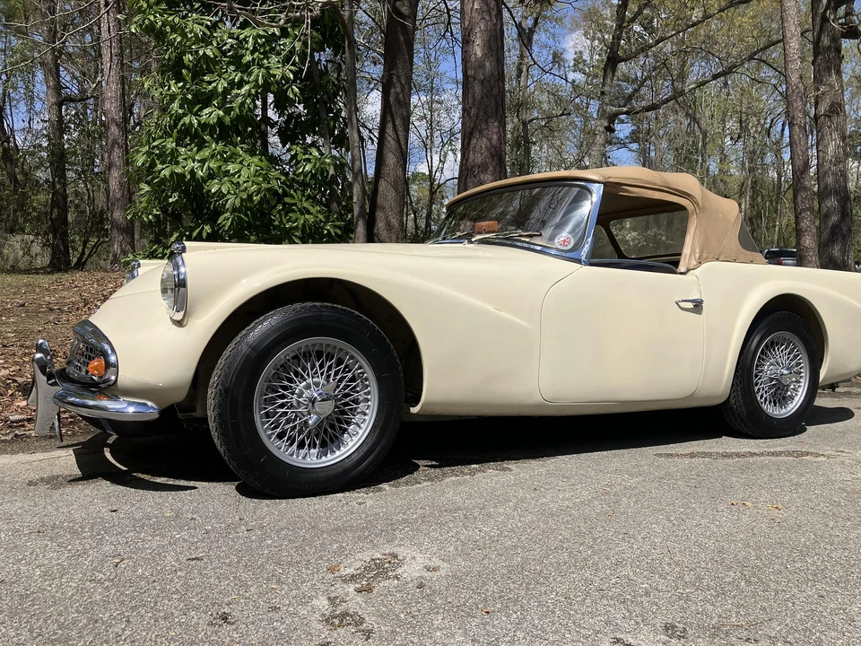1960 Daimler SP250 - Image 9 of 31