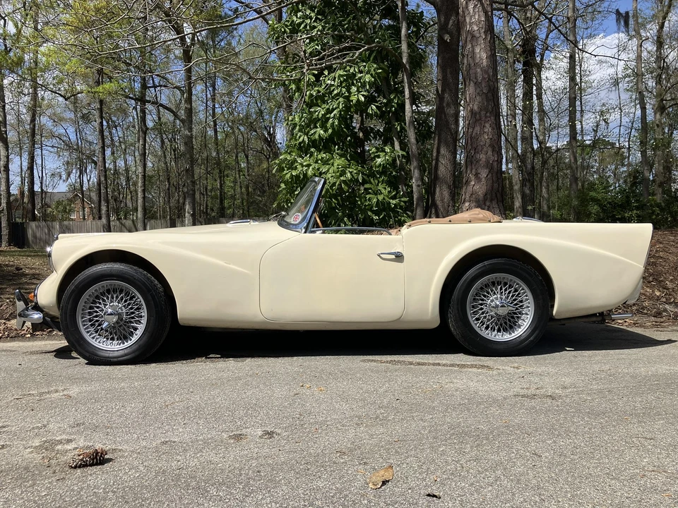 1960 Daimler SP250 - Image 28 of 31