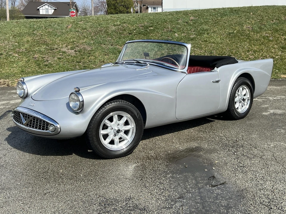 1960 Daimler SP250 - Image 6 of 31
