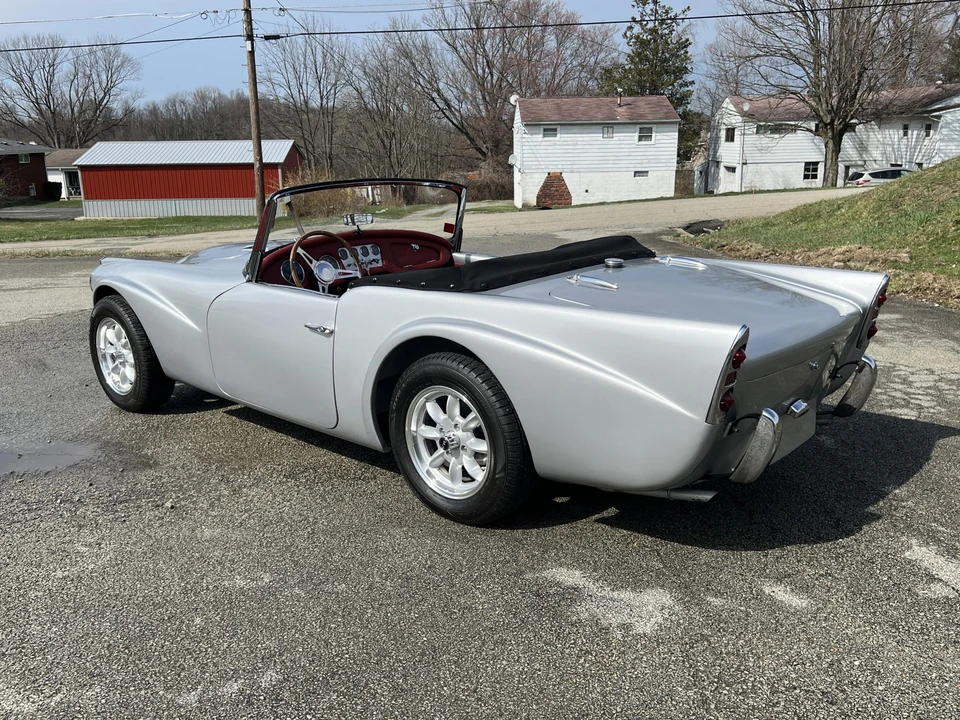 1960 Daimler SP250 - Image 12 of 31