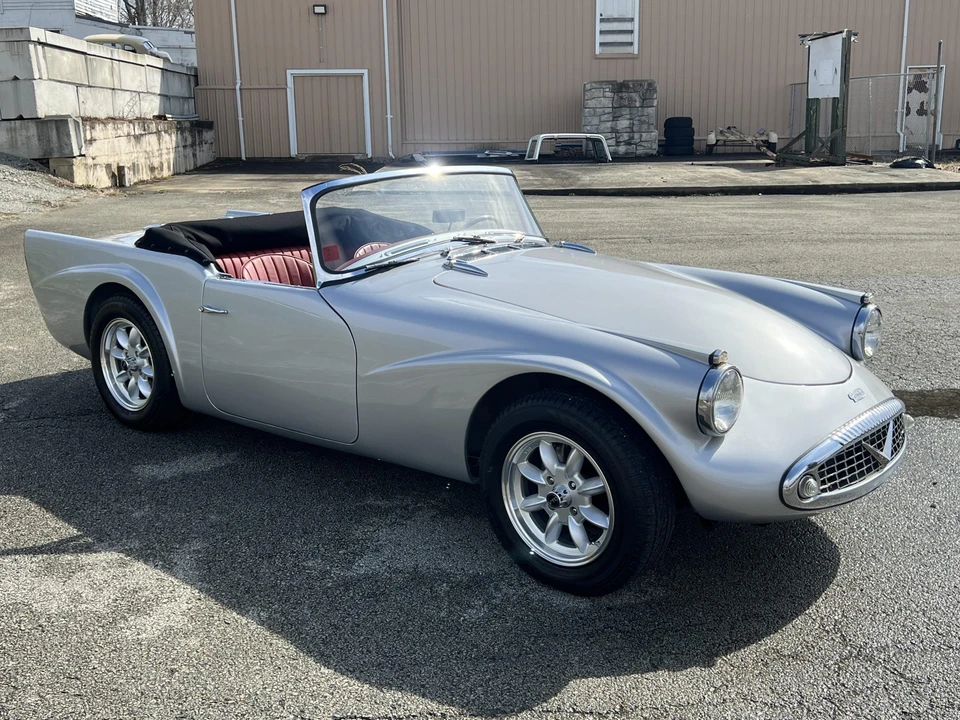 1960 Daimler SP250 - Image 24 of 31