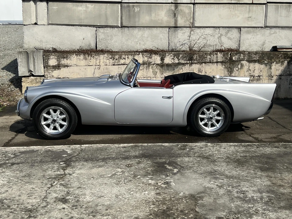 1960 Daimler SP250 - Image 10 of 31