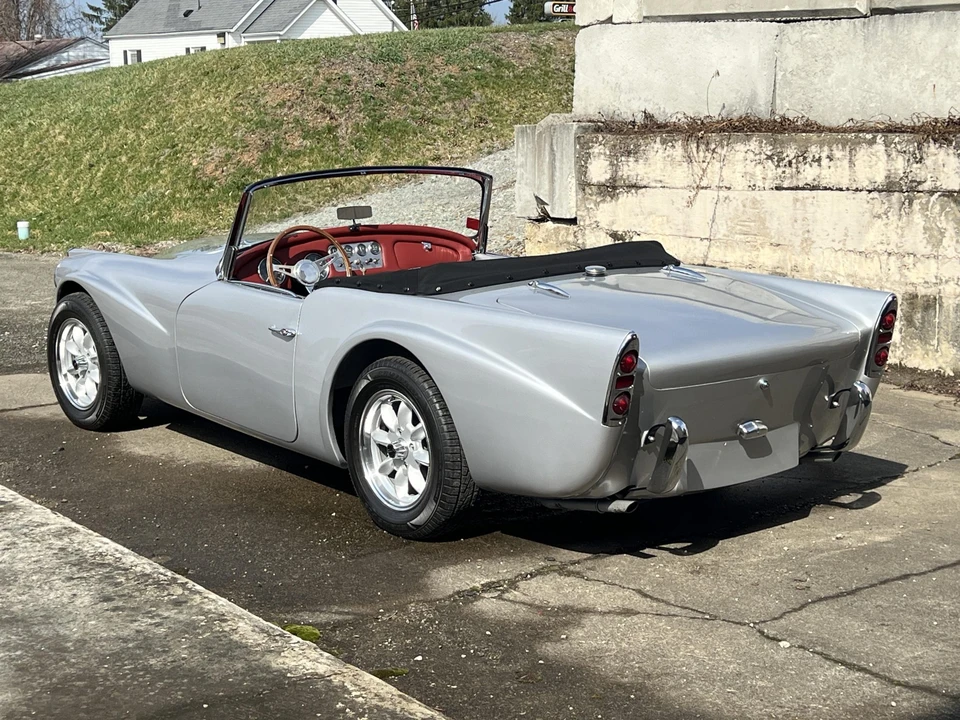 1960 Daimler SP250 - Image 14 of 31