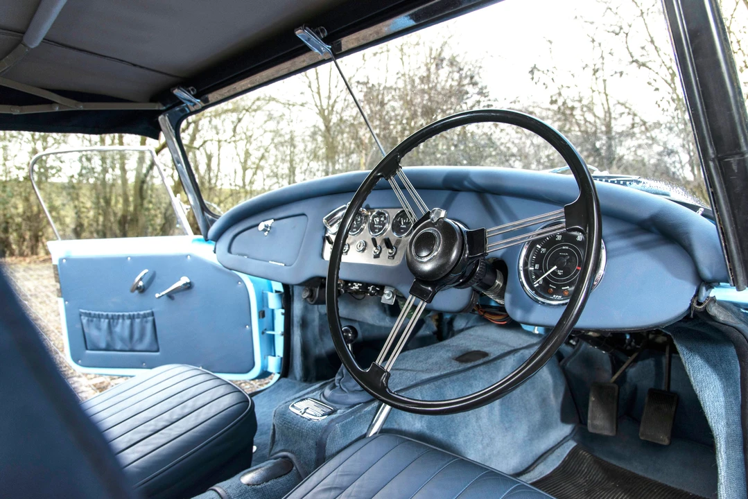 1960 Daimler SP250 - Image 10 of 31