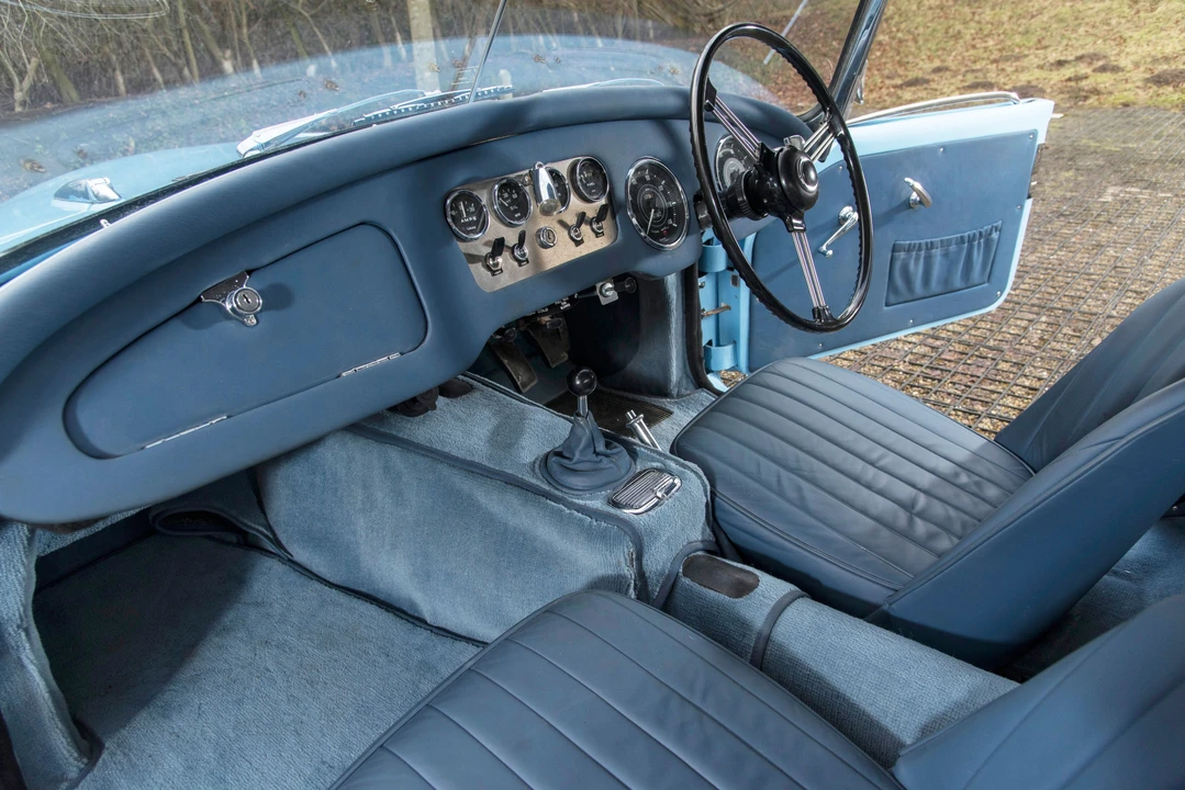 1960 Daimler SP250 - Image 13 of 31