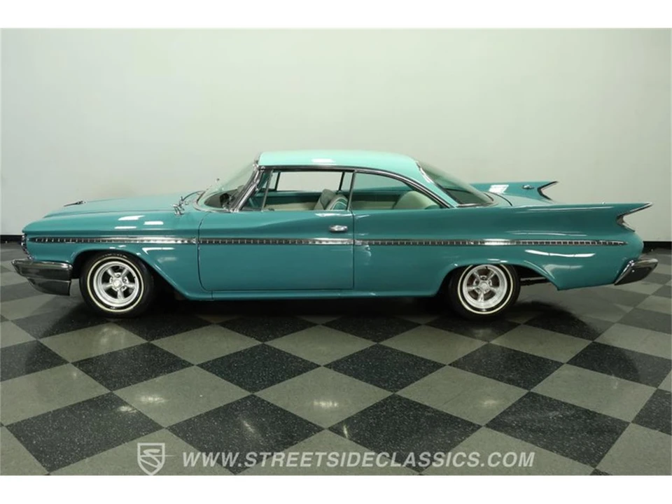 1960 DeSoto Fireflite - Image 2 of 31