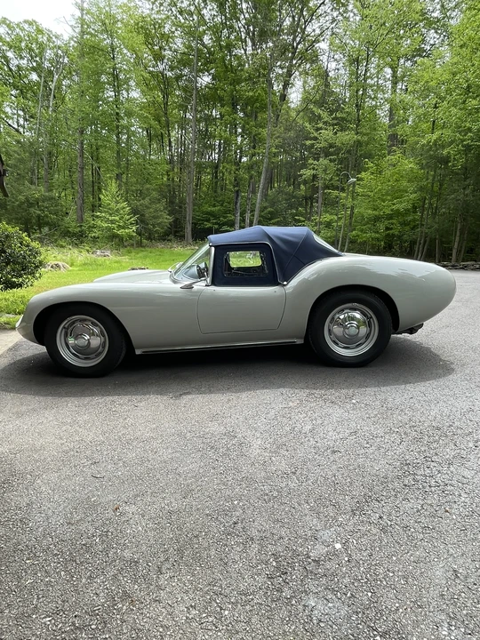 1960 Devin - Image 3 of 31