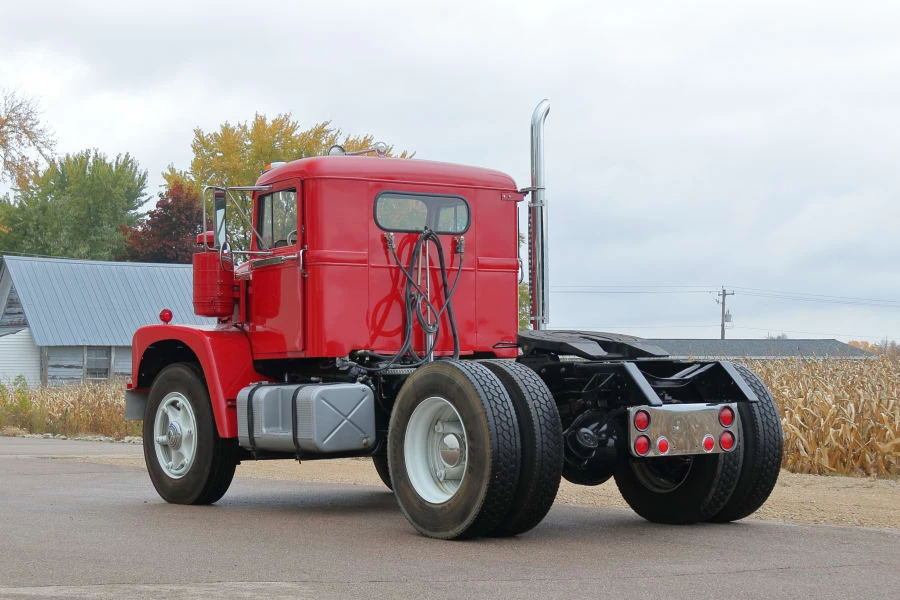 1960 Diamond T - Image 12 of 30
