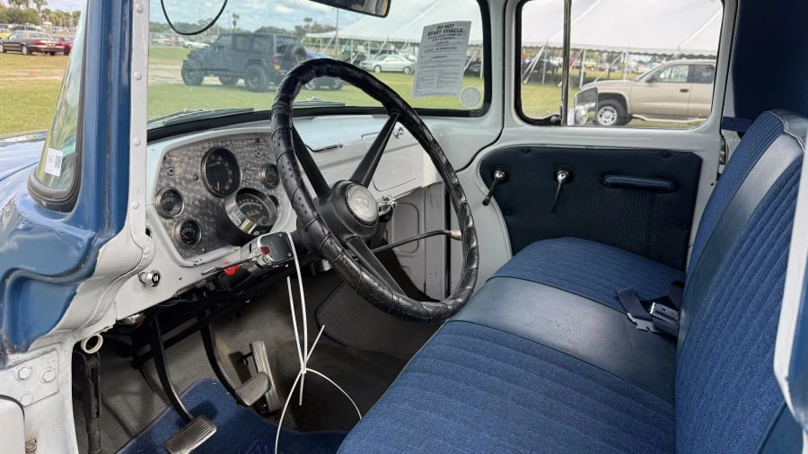 1960 Dodge C Series - Image 7 of 10