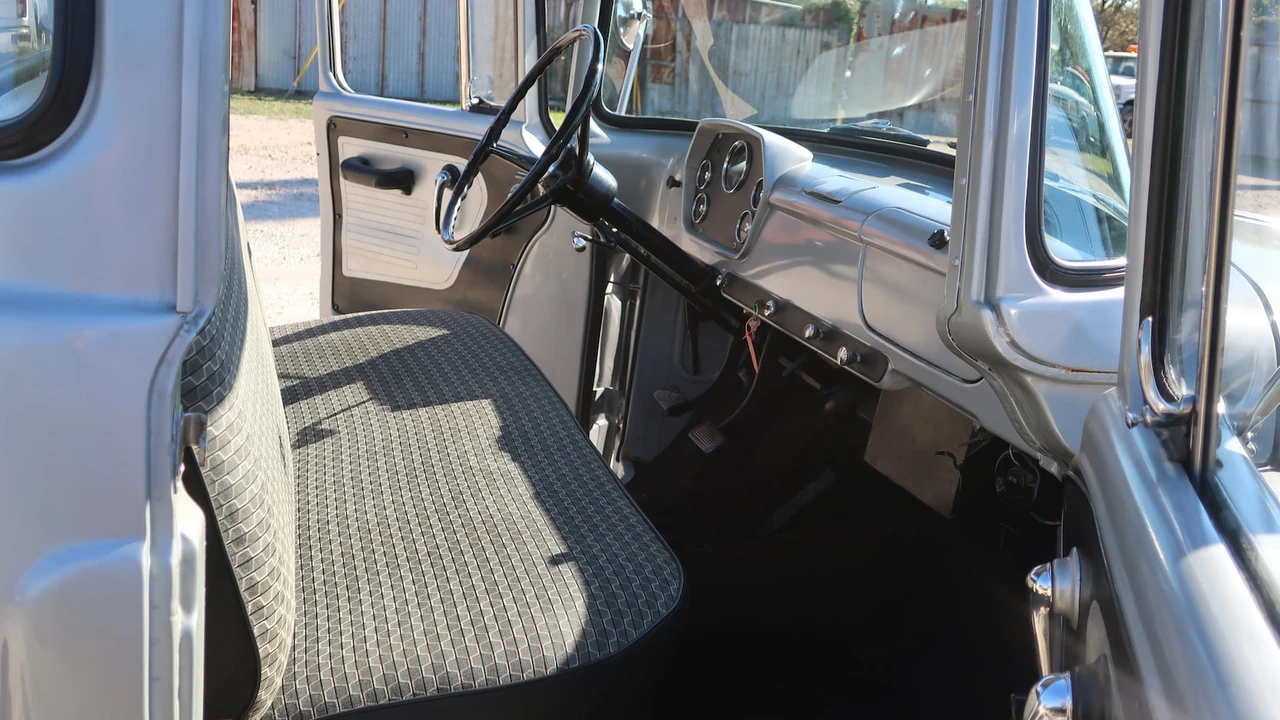 1960 Dodge C Series - Image 6 of 14