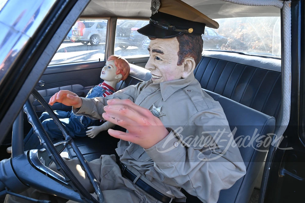 1960 Ford Fairlane 3rd Gen - Image 9 of 31