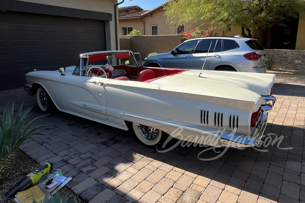 1960 Ford Thunderbird 2nd Gen - Image 20 of 21