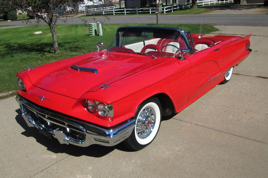 1960 Ford Thunderbird 2nd Gen - Image 2 of 3