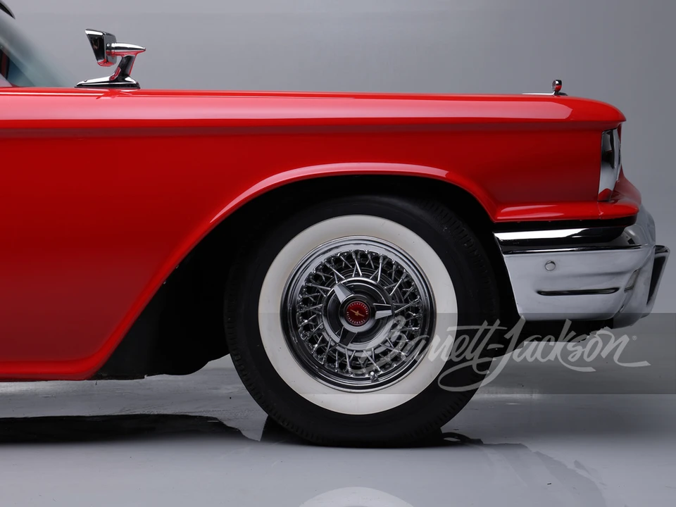 1960 Ford Thunderbird 2nd Gen - Image 12 of 31