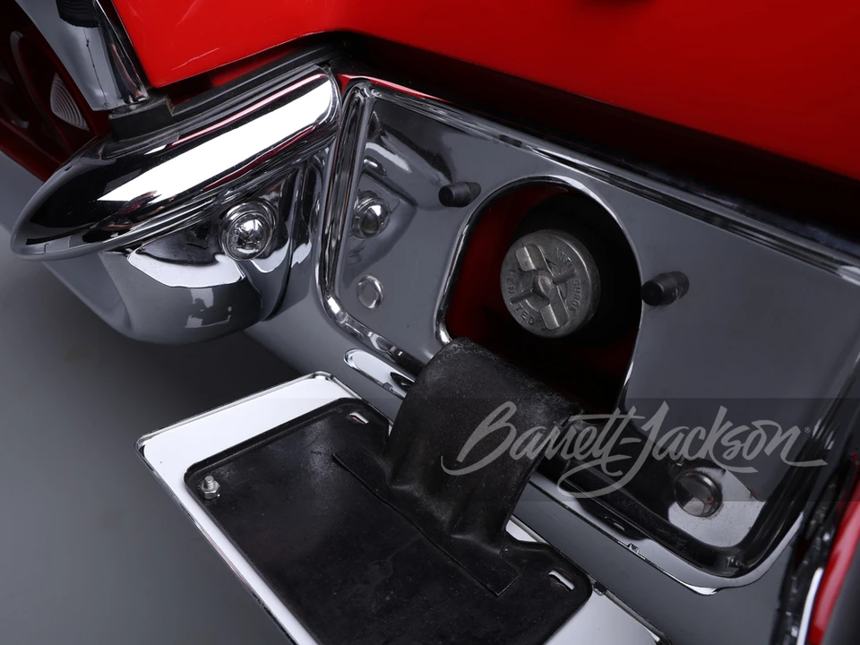 1960 Ford Thunderbird 2nd Gen - Image 15 of 31
