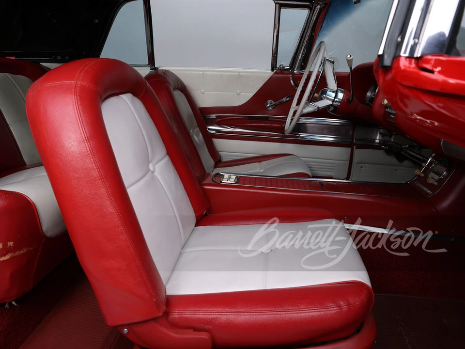 1960 Ford Thunderbird 2nd Gen - Image 30 of 31