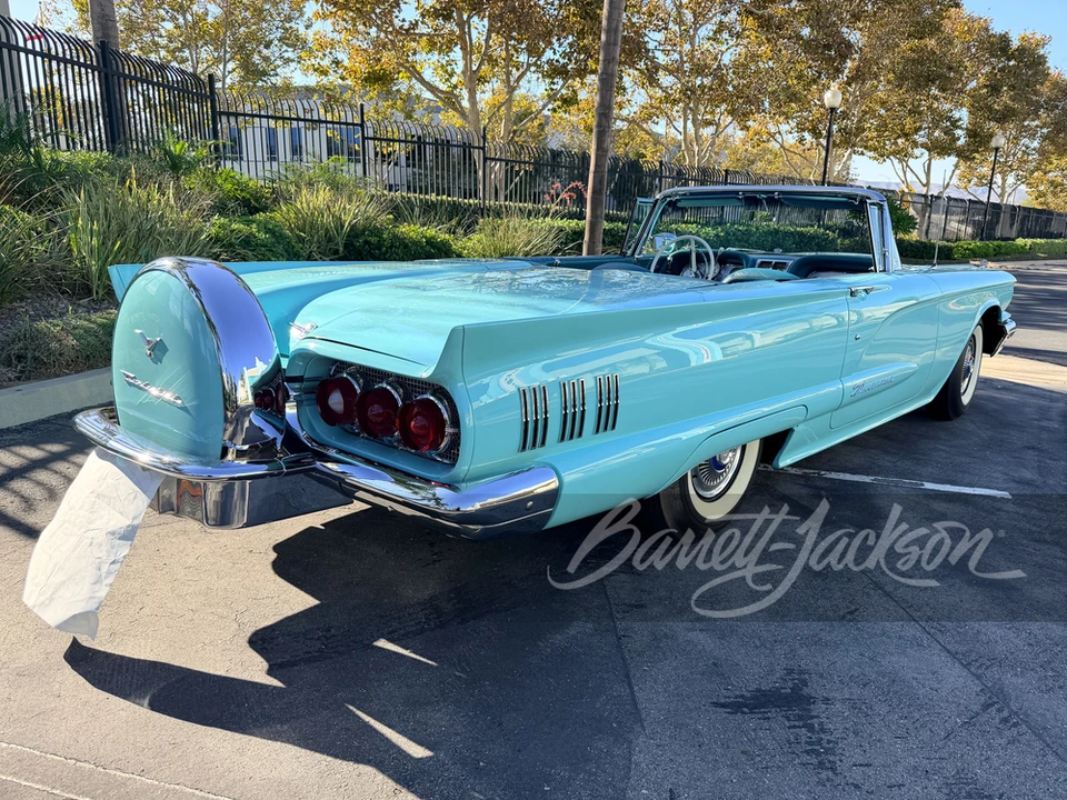 1960 Ford Thunderbird 2nd Gen - Image 13 of 19