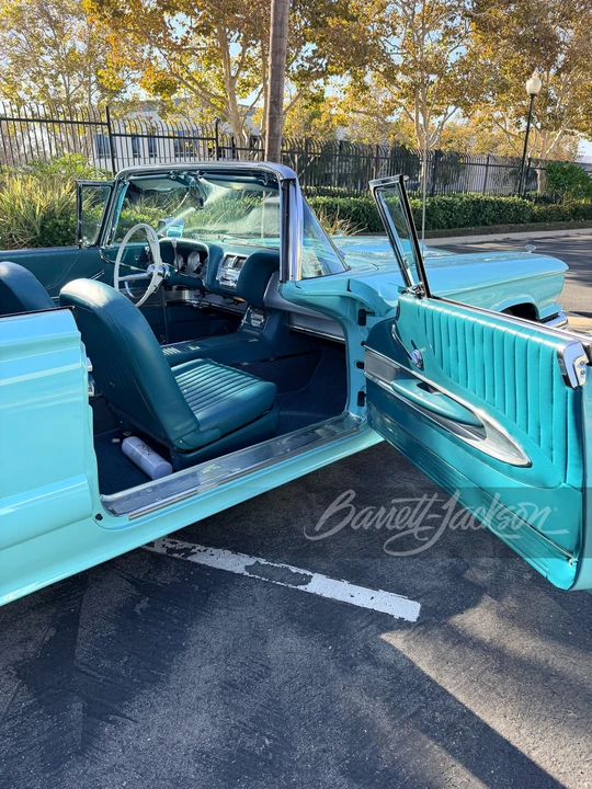 1960 Ford Thunderbird 2nd Gen - Image 17 of 19