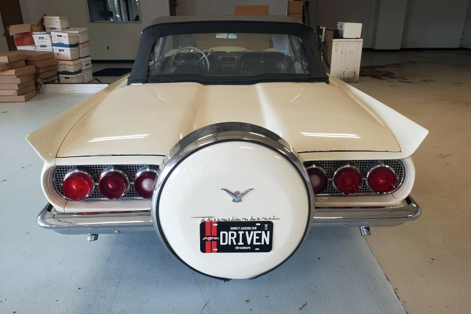 1960 Ford Thunderbird 2nd Gen - Image 4 of 6