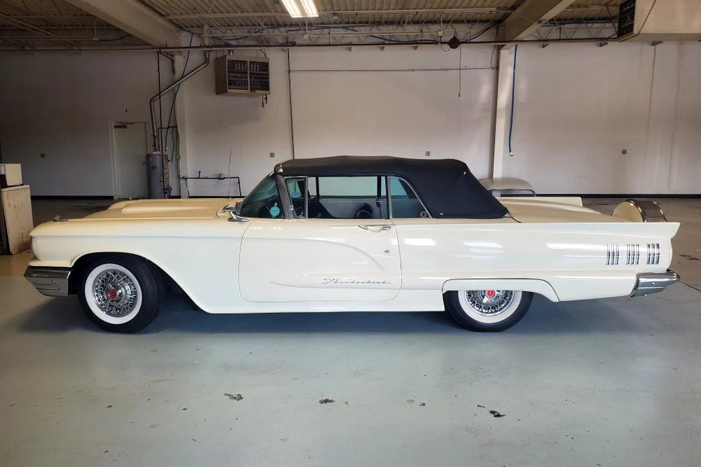 1960 Ford Thunderbird 2nd Gen - Image 6 of 6