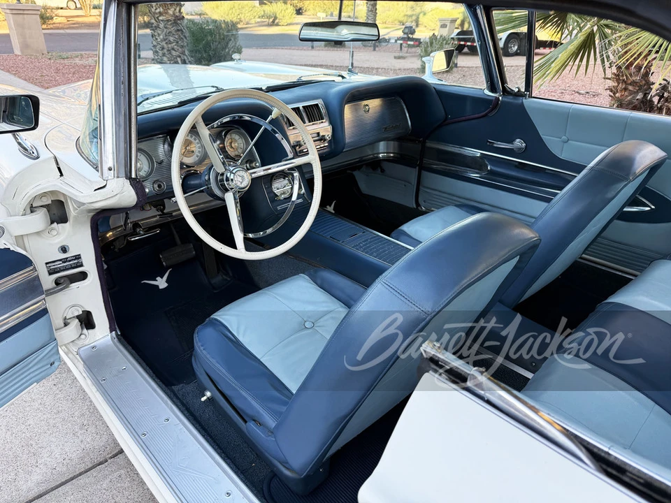 1960 Ford Thunderbird 2nd Gen - Image 5 of 8