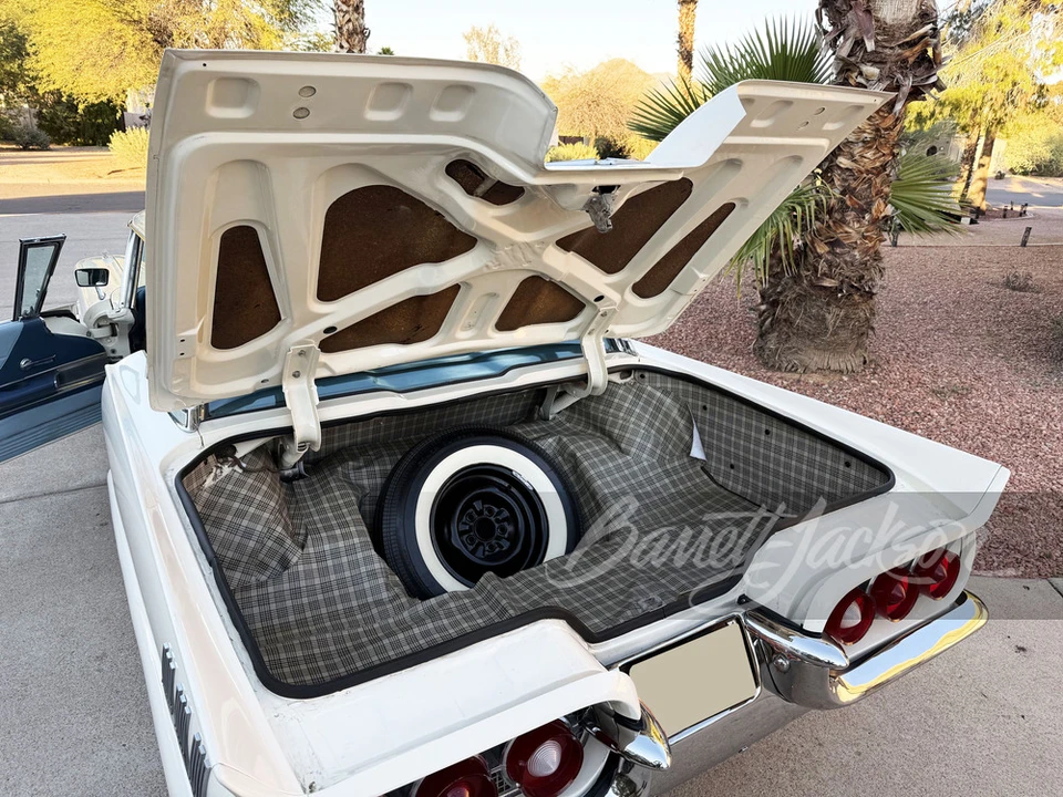 1960 Ford Thunderbird 2nd Gen - Image 3 of 8
