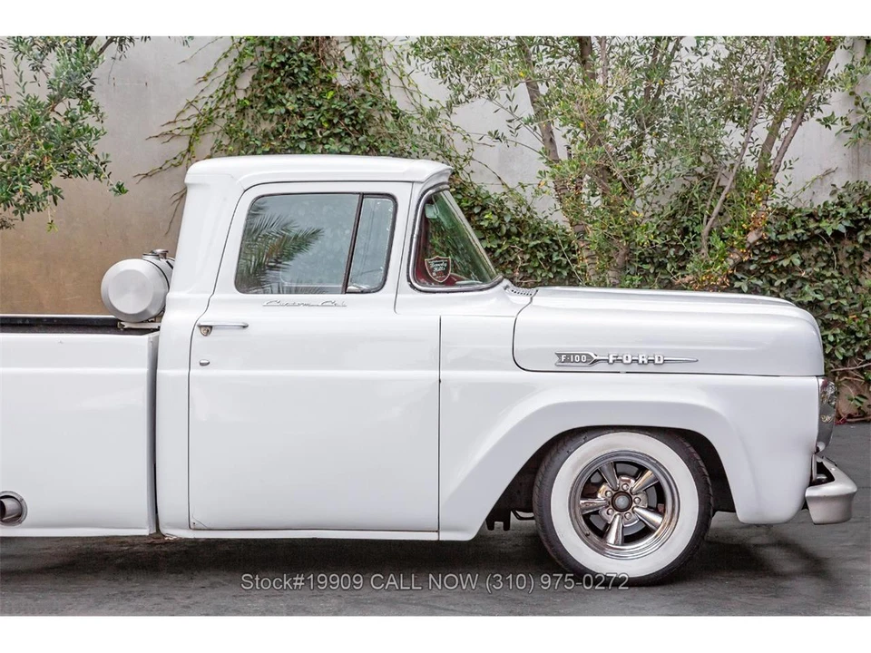 1960 Ford Customline - Image 10 of 31