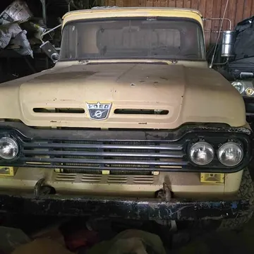 1960 Ford F1 Camper Deluxe