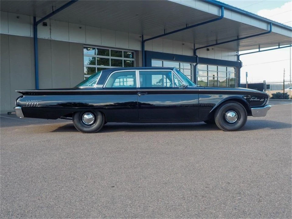 1960 Ford Fairlane 3rd Gen - Image 10 of 31