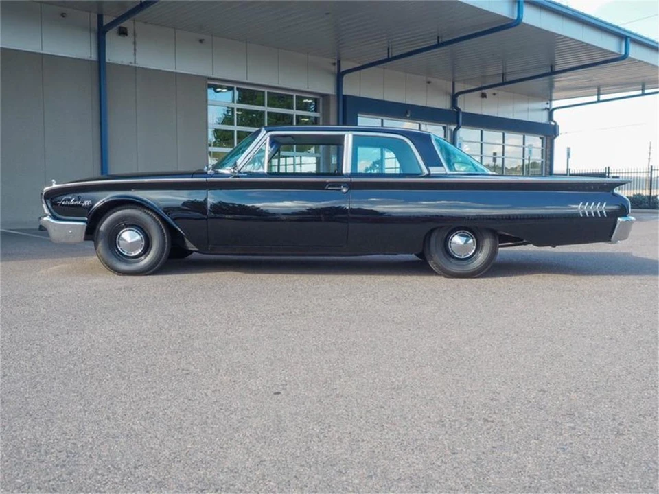 1960 Ford Fairlane 3rd Gen - Image 11 of 31