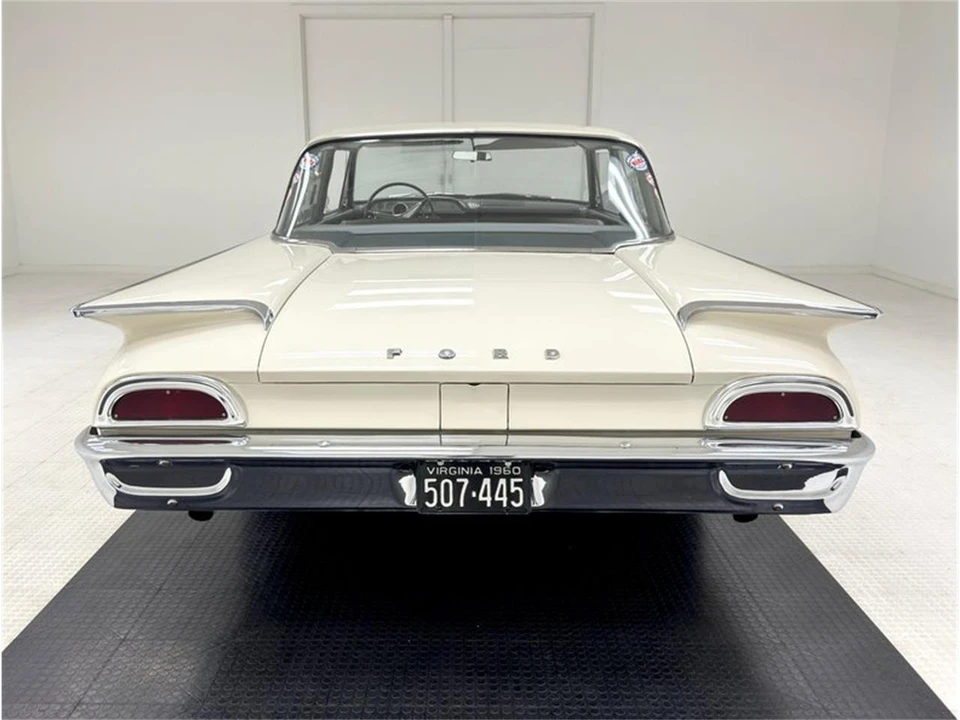 1960 Ford Fairlane 3rd Gen - Image 4 of 31