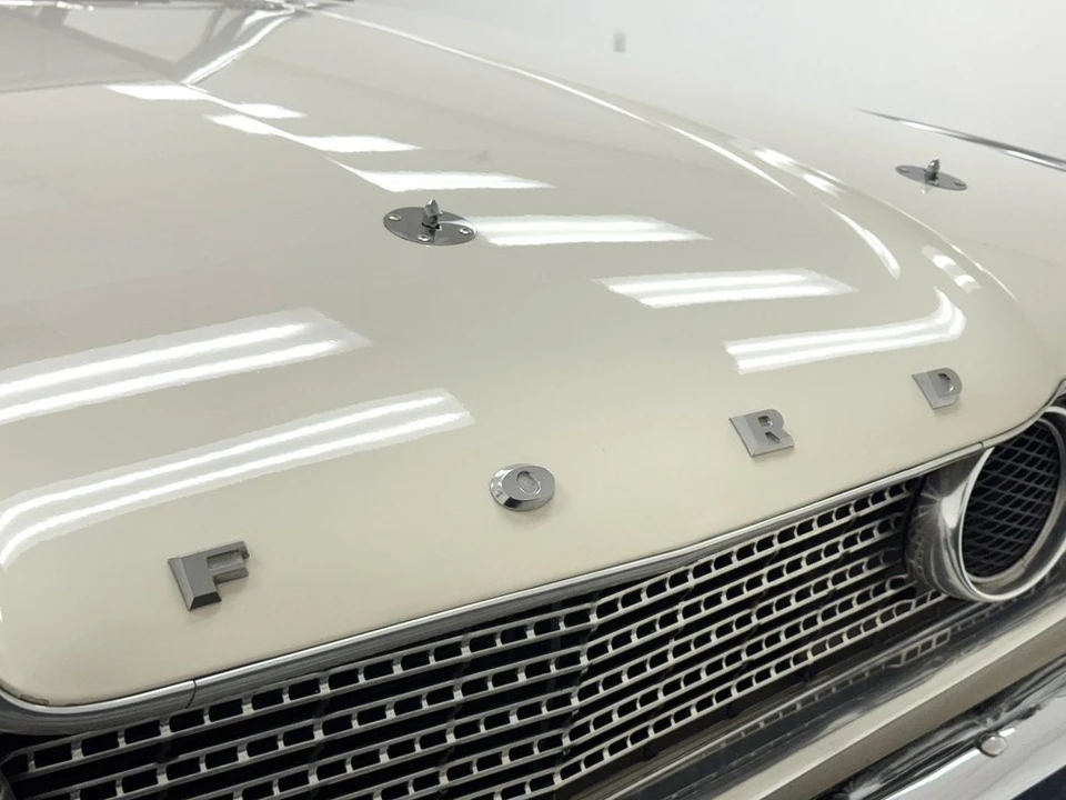 1960 Ford Fairlane 3rd Gen - Image 9 of 31