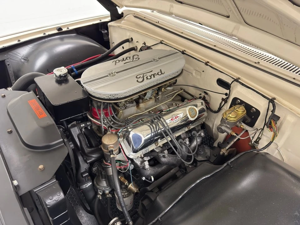 1960 Ford Fairlane 3rd Gen - Image 28 of 31