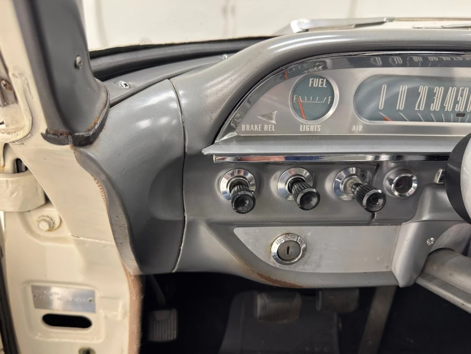 1960 Ford Fairlane 3rd Gen - Image 20 of 31