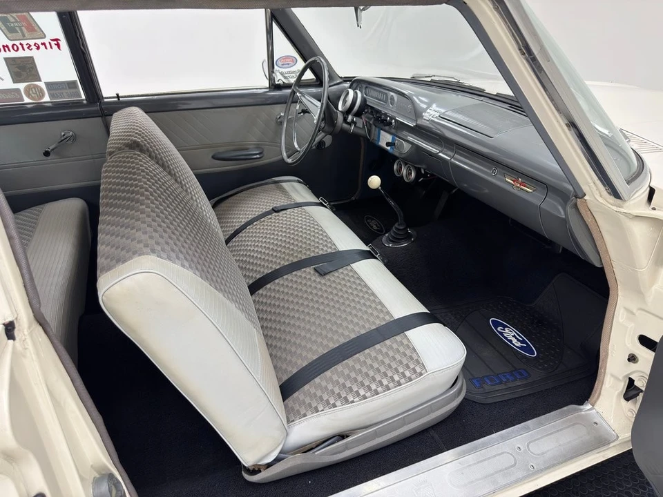 1960 Ford Fairlane 3rd Gen - Image 17 of 31