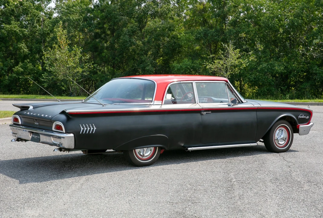 1960 Ford Fairlane 3rd Gen - Image 27 of 31