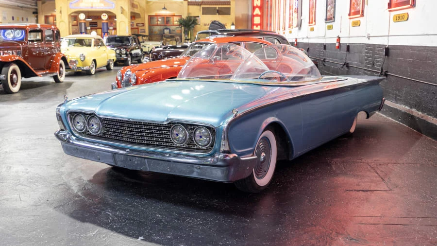 1960 Ford Fairlane 3rd Gen - Image 3 of 31