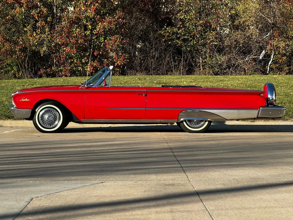 1960 Ford Galaxie 1st Gen - Image 17 of 31