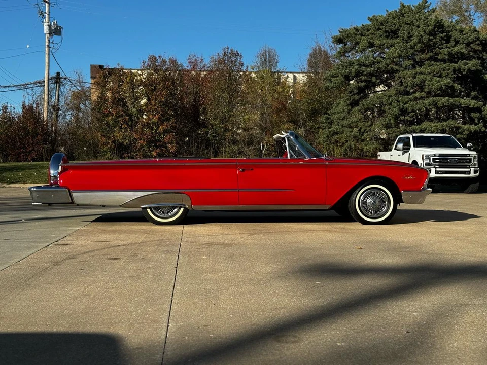 1960 Ford Galaxie 1st Gen - Image 9 of 31