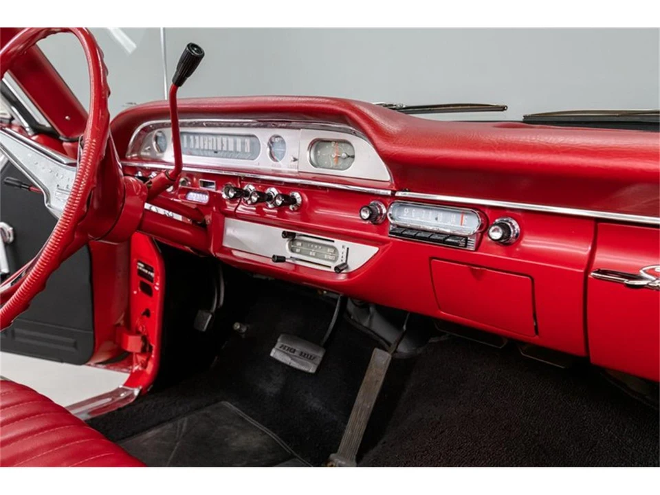 1960 Ford Galaxie 1st Gen - Image 27 of 31