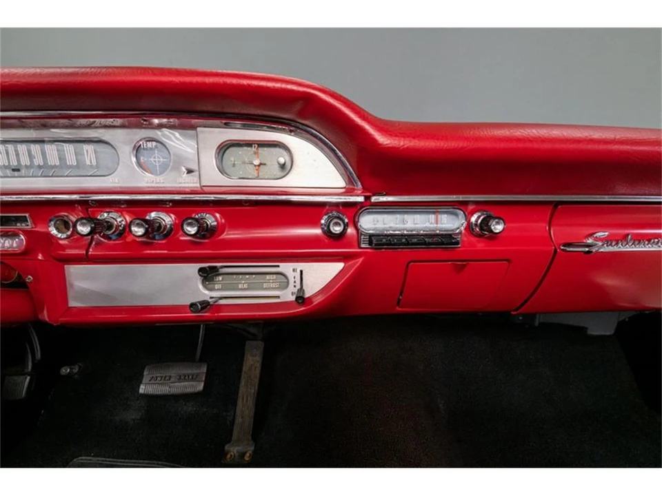 1960 Ford Galaxie 1st Gen - Image 19 of 31