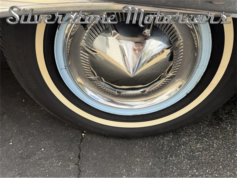 1960 Ford Galaxie 1st Gen - Image 29 of 31