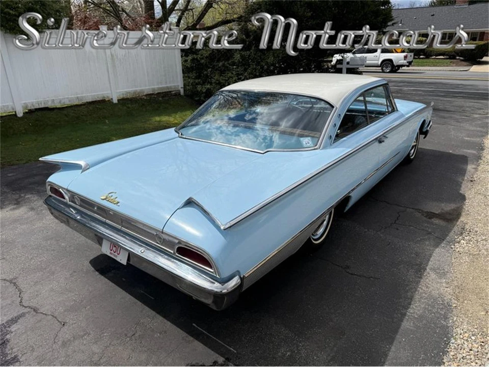 1960 Ford Galaxie 1st Gen - Image 24 of 31