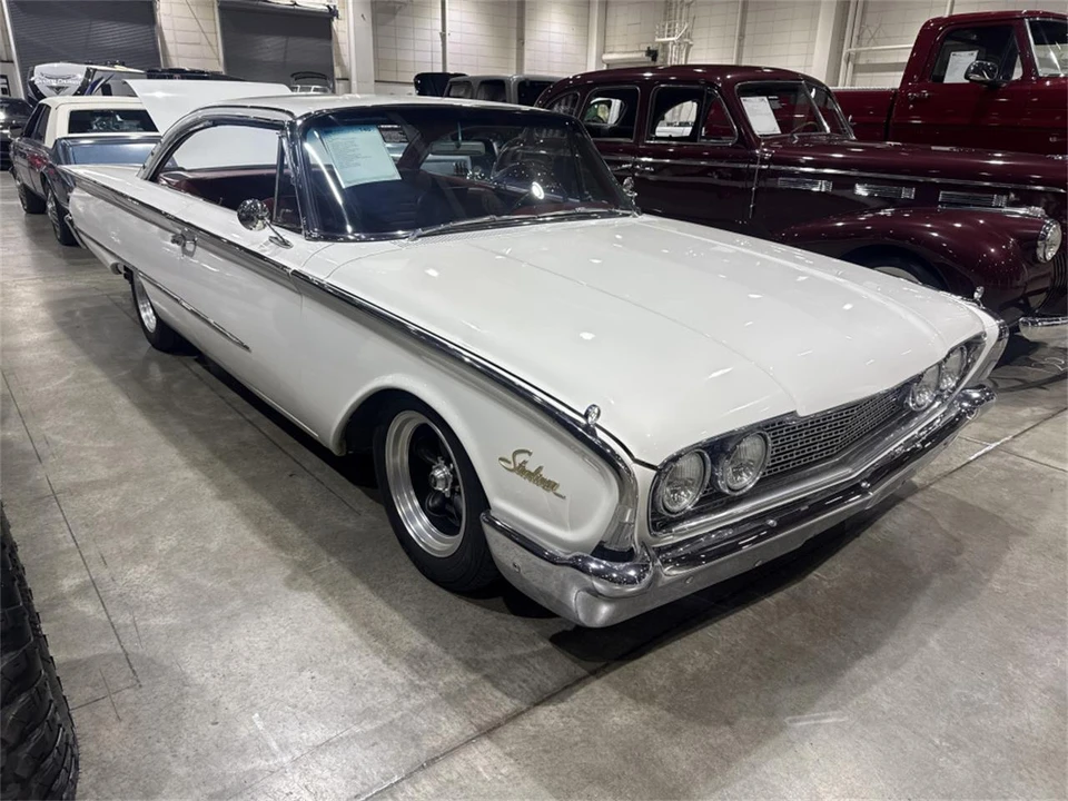 1960 Ford Galaxie 1st Gen - Image 4 of 5