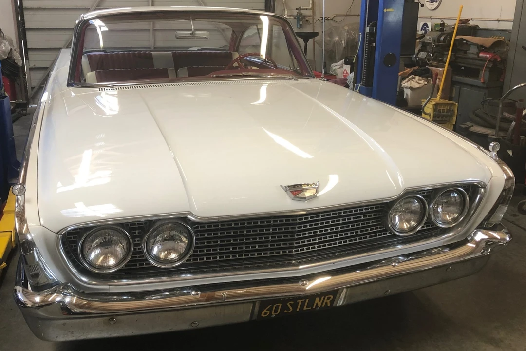 1960 Ford Galaxie 1st Gen - Image 11 of 31