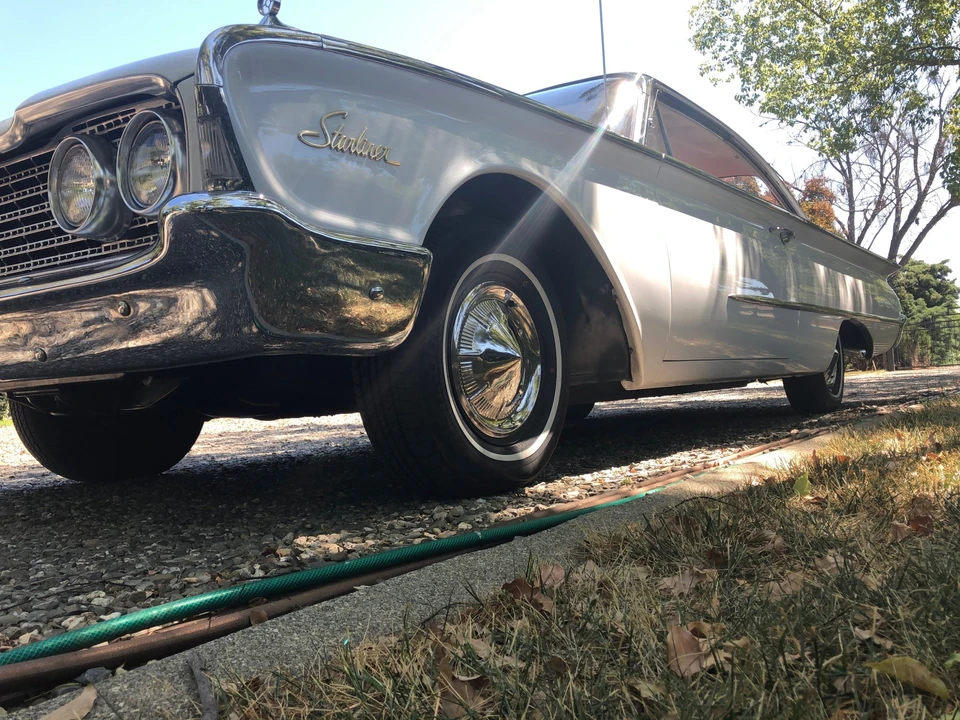 1960 Ford Galaxie 1st Gen - Image 17 of 31