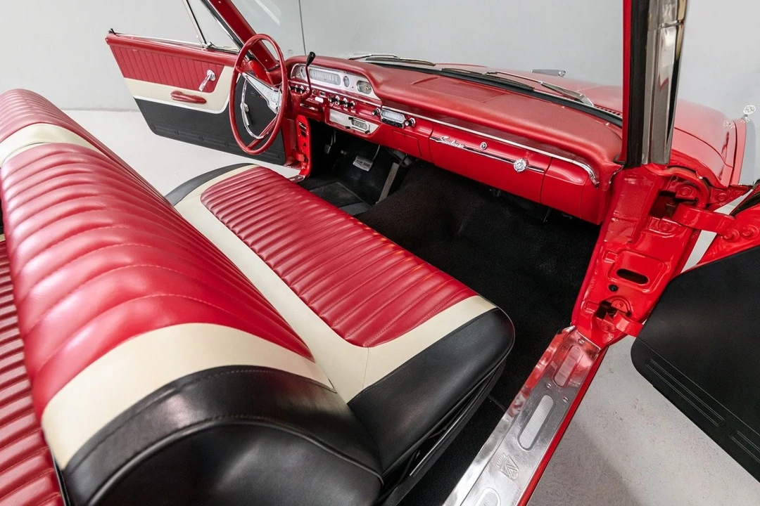 1960 Ford Galaxie 1st Gen - Image 29 of 31