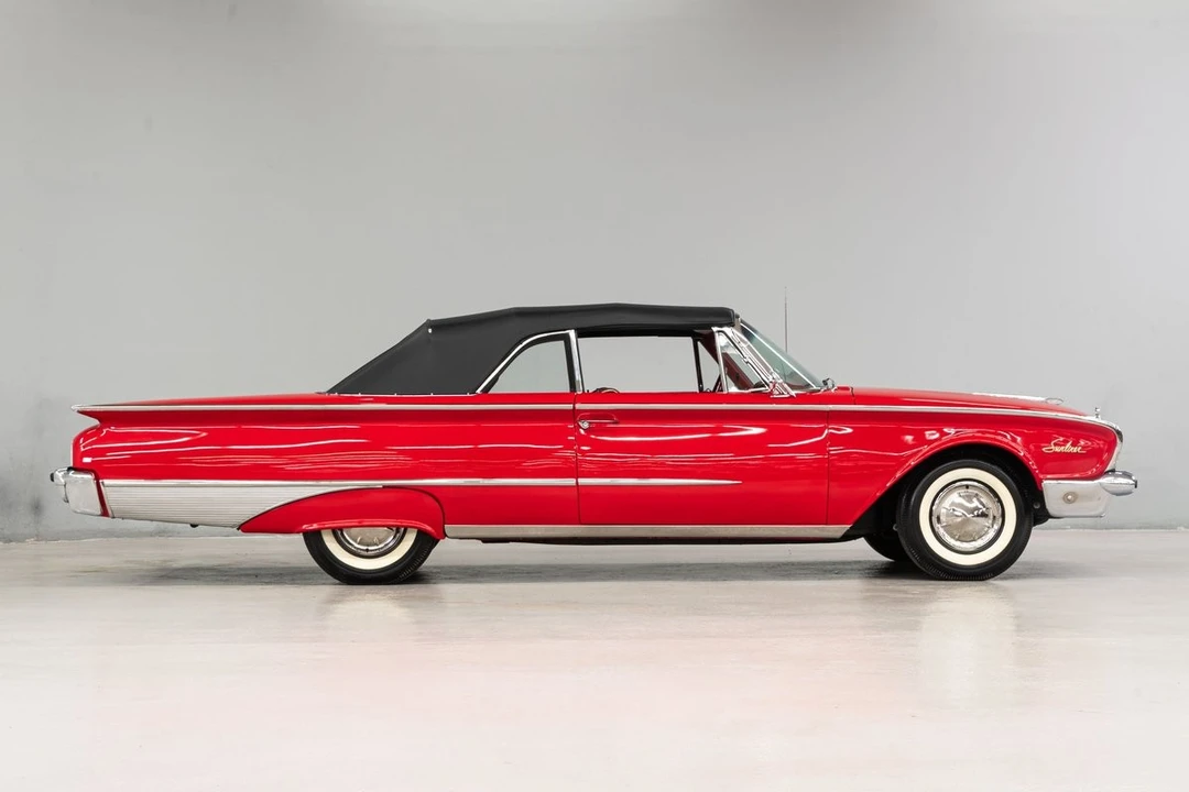 1960 Ford Galaxie 1st Gen - Image 8 of 31