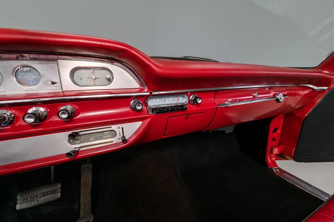 1960 Ford Galaxie 1st Gen - Image 19 of 31